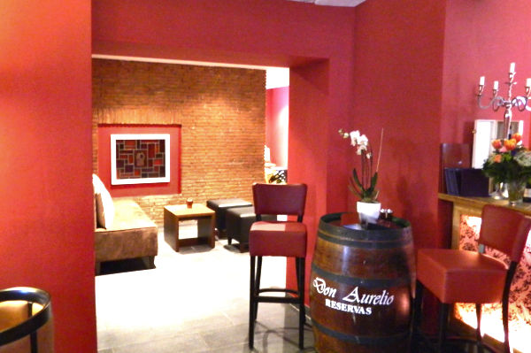 Weinkeller mit Bar Referenz 03 Restaurant 09